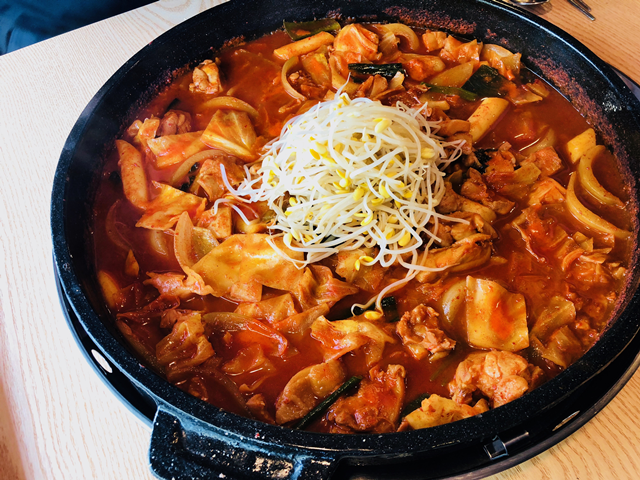 홍춘천치즈닭갈비 홍대점