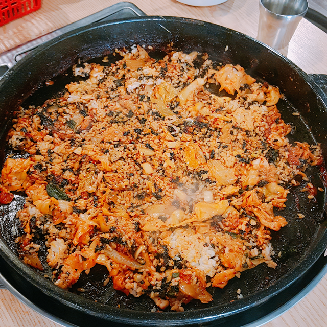홍춘천치즈닭갈비 홍대점